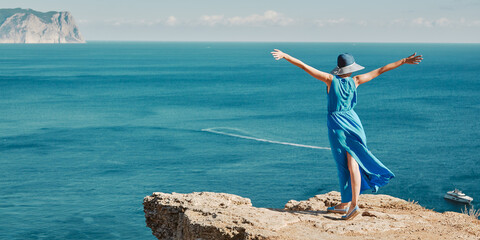 凌渡方向盘语音控制怎么用