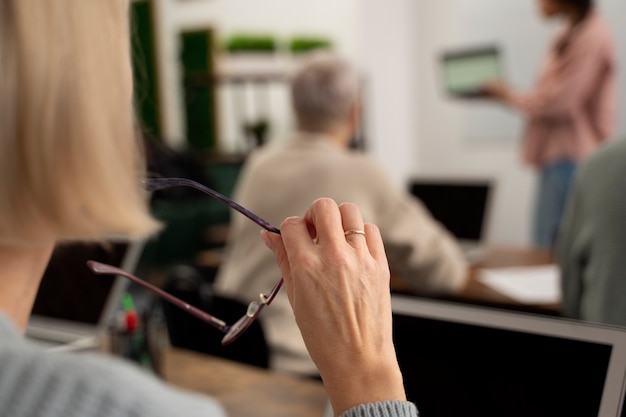 卡罗拉trcoff的按钮在哪